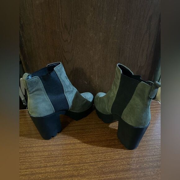 Rock and Roll Women's Ankle Boots - Olive and Black - Picture 2 of 7